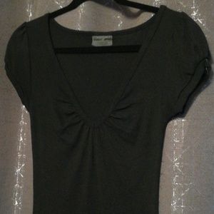 Michael Starts v-neck shirt